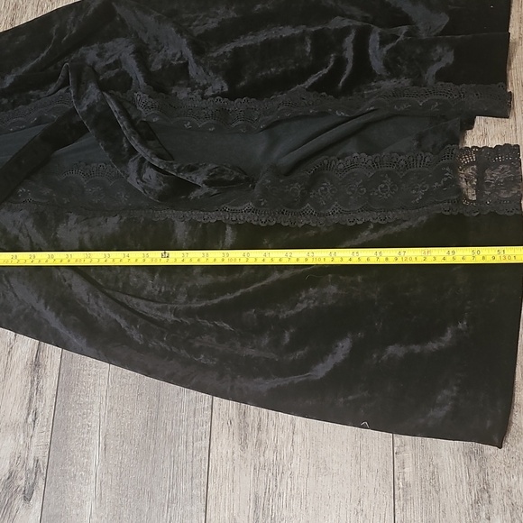 Christian Dior Vintage 80s 90s Lace Trim Robe - Picture 7 of 13